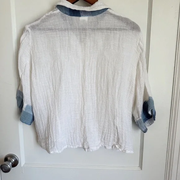 Marilu White Linen Button Up Sheer Blouse With Blue Accents - Picture 8 of 9